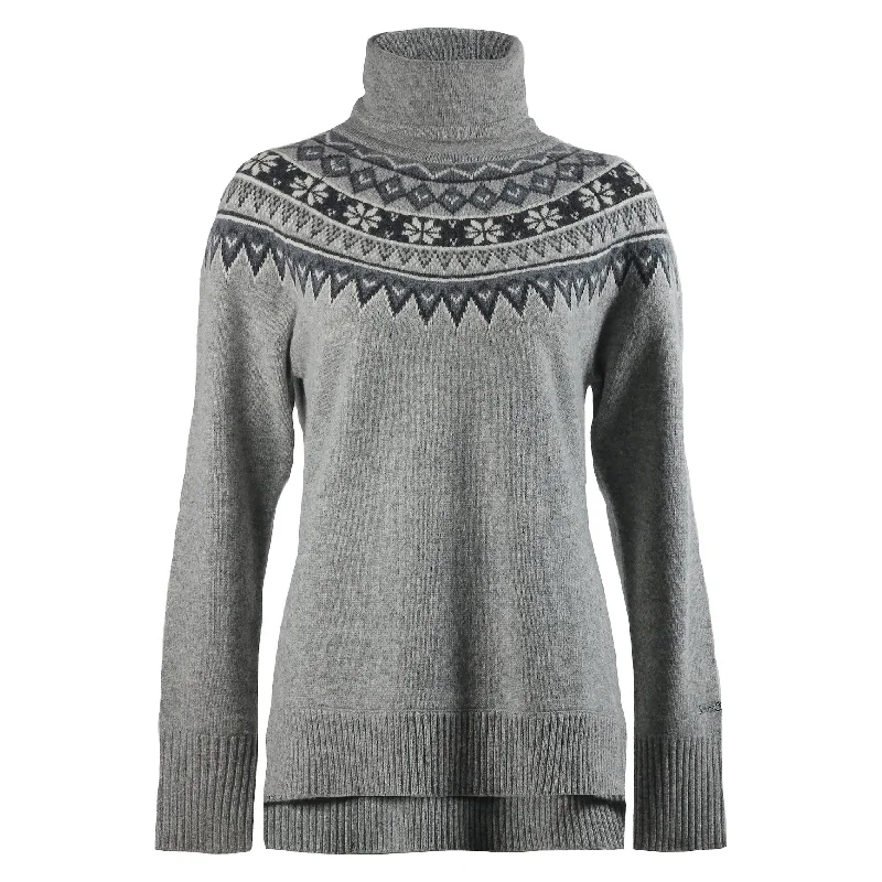 Scandinavian Roll Neck